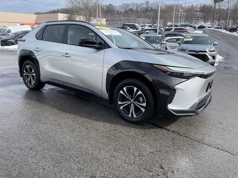 Certified 2025 Toyota bZ4X AWD w/ Weather Package image 6