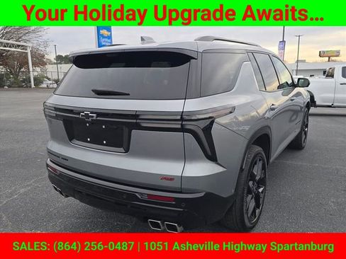 Certified 2024 Chevrolet Traverse RS w/ LPO, Floor Liner Package image 5