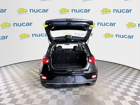 Certified 2025 Hyundai Venue SEL image 25