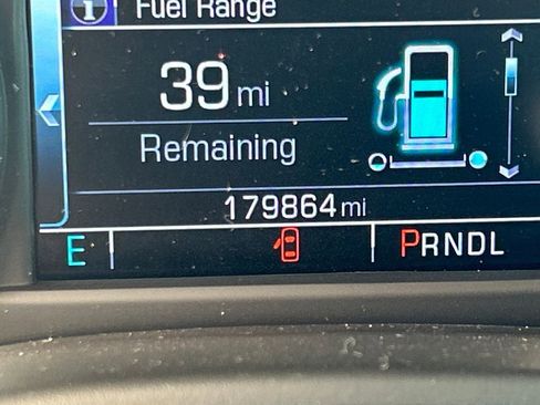 Used 2017 Chevrolet Tahoe LT image 24