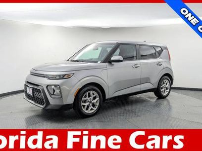 Used 2022 Kia Soul LX w/ Technology Package