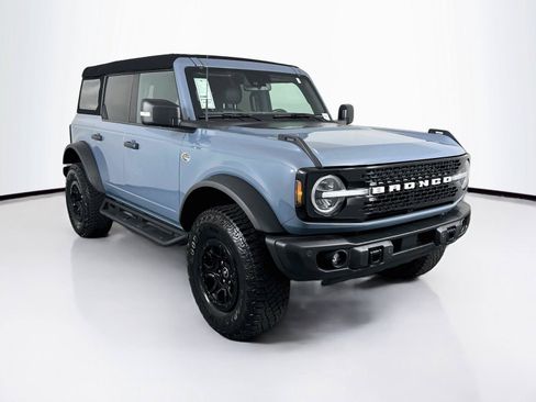 Used 2023 Ford Bronco Wildtrak AWD/4WD image 9