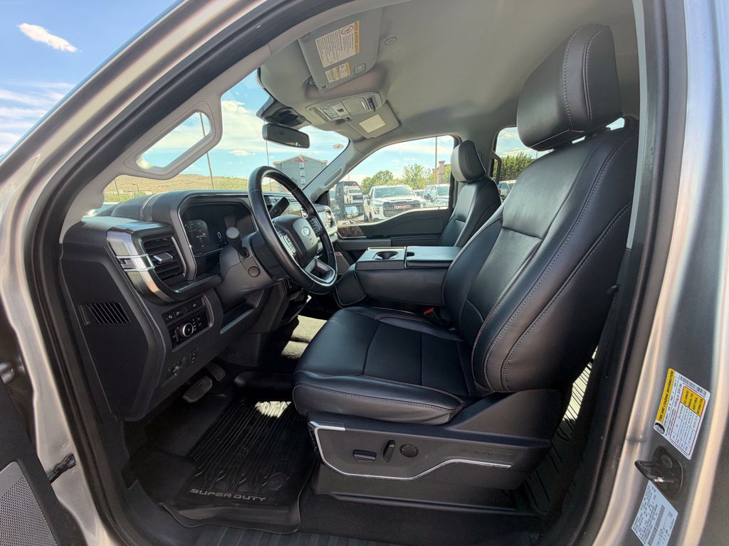 Used 2024 Ford F250 Lariat w/ Sport Appearance Package AWD/4WD image 10