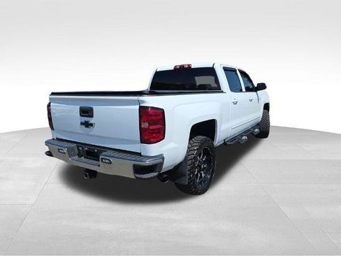 Used 2017 Chevrolet Silverado 1500 LT AWD/4WD image 8