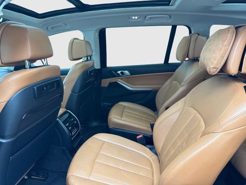 Used 2021 BMW X7 xDrive40i w/ Premium Package 2 AWD/4WD image 37