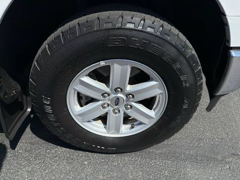 Certified 2021 Ford F150 XLT w/ Trailer Tow Package AWD/4WD image 9