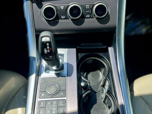Used 2016 Land Rover Range Rover Sport HSE AWD/4WD image 29