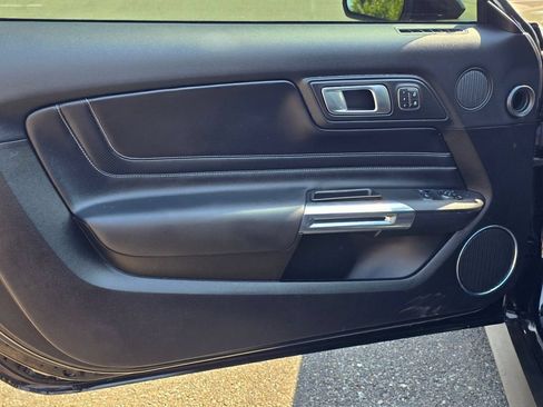 Used 2021 Ford Mustang GT Premium RWD image 13