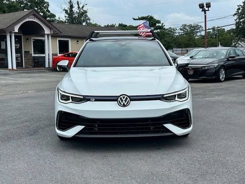 Used 2022 Volkswagen Golf R AWD/4WD image 2