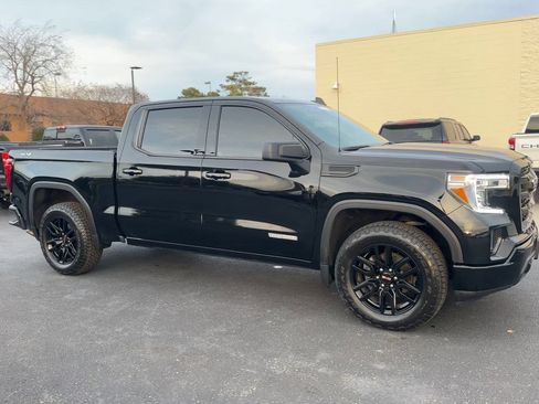 Used 2021 GMC Sierra 1500 Elevation image 2