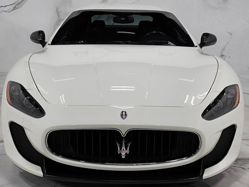 Used 2012 Maserati GranTurismo MC image 5