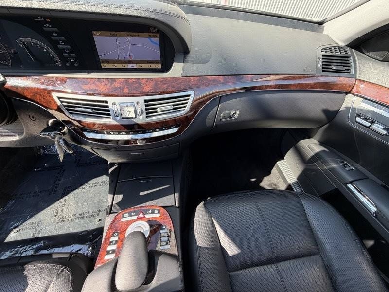 Used 2007 Mercedes-Benz S 550 image 63