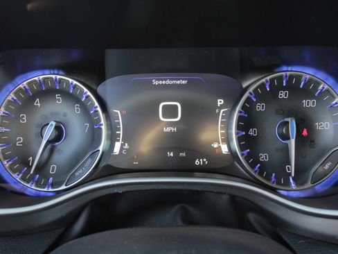 New 2026 Chrysler Pacifica Select image 13