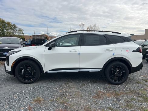 New 2026 Kia Sportage X-Line image 2