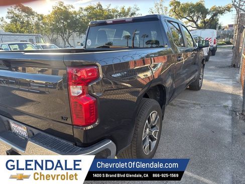 Used 2022 Chevrolet Silverado 1500 LT image 11
