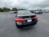 Used 2015 Toyota Camry image 4