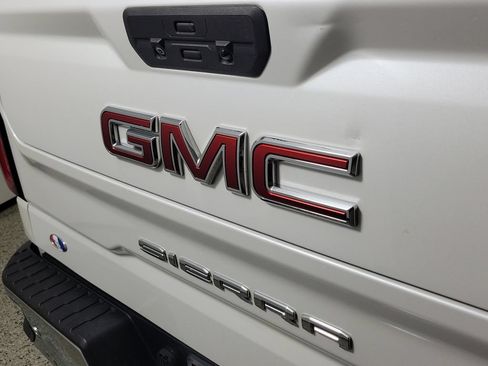 Used 2020 GMC Sierra 1500 SLT w/ SLT Premium Plus Package RWD image 6