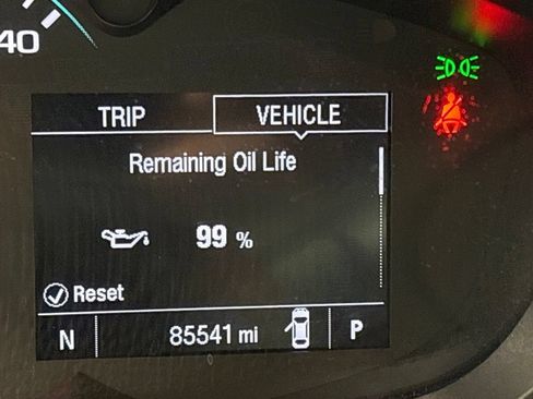 Used 2019 Chevrolet Trax LS FWD image 15