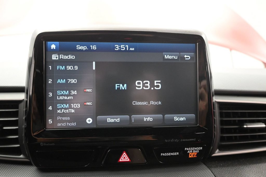 Used 2019 Hyundai Veloster Turbo FWD image 24
