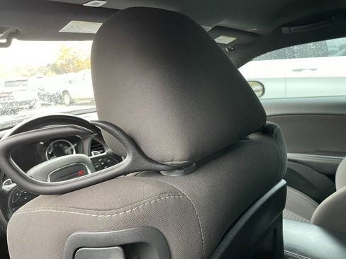 Used 2022 Dodge Challenger R/T image 24