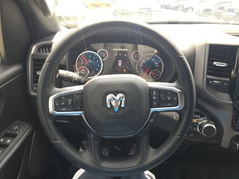 New 2026 RAM 1500 Express AWD/4WD image 15