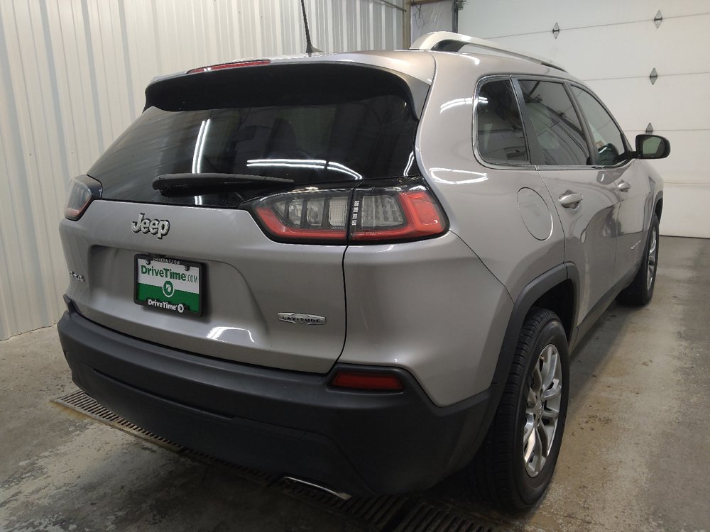 Used 2019 Jeep Cherokee Latitude Plus w/ Comfort/Convenience Group AWD/4WD image 9