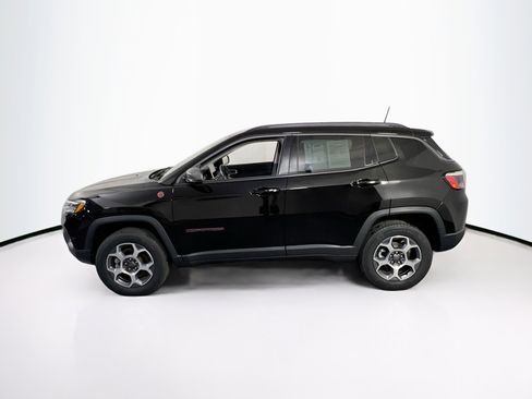 Used 2022 Jeep Compass Trailhawk w/ Trailhawk Convenience Group AWD/4WD image 8