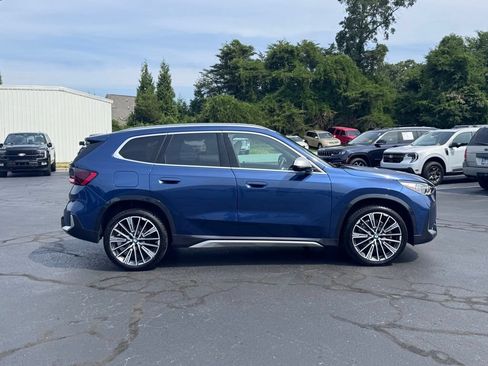 Used 2023 BMW X1 xDrive28i w/ Premium Package AWD/4WD image 4