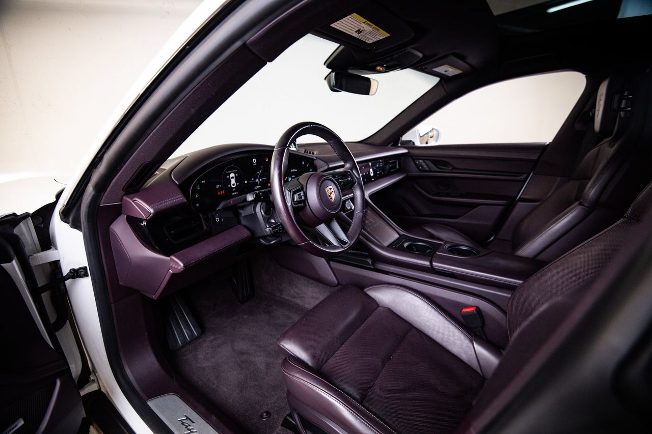 Certified 2024 Porsche Taycan 4S AWD/4WD image 4