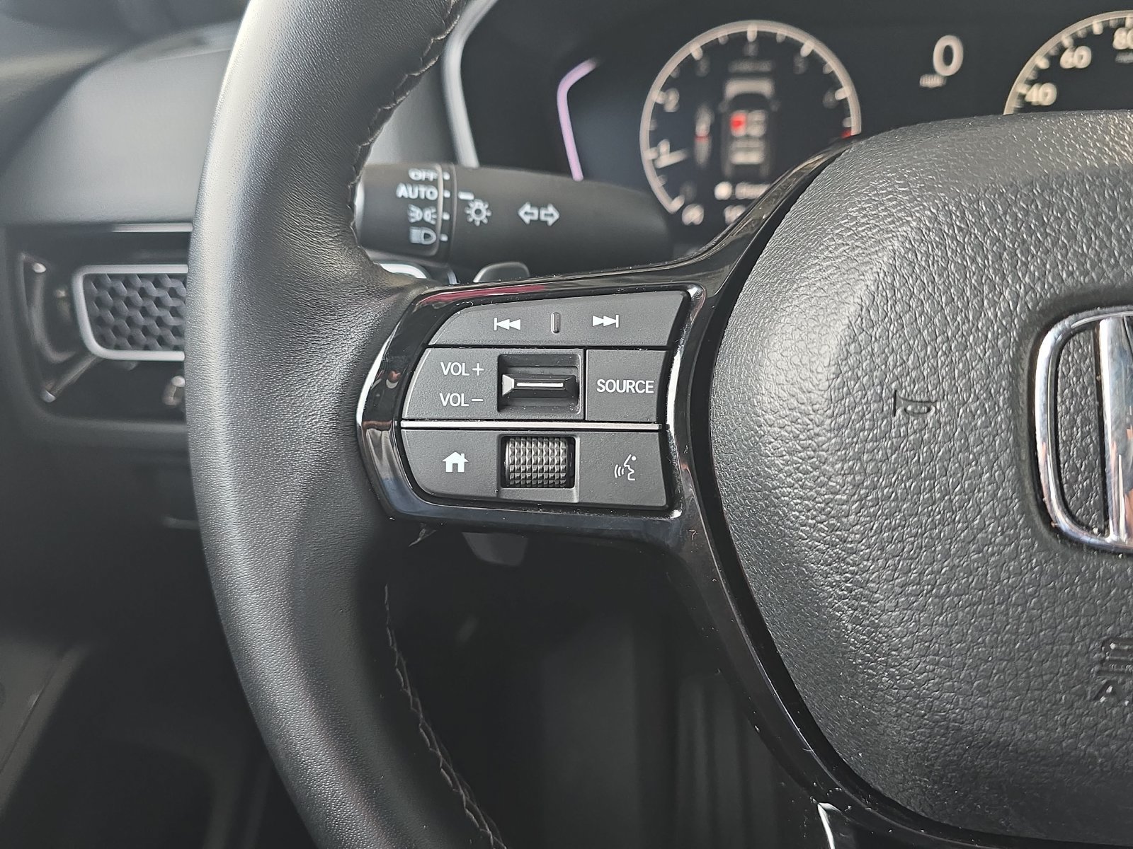 Used 2024 Honda Civic Sport image 19