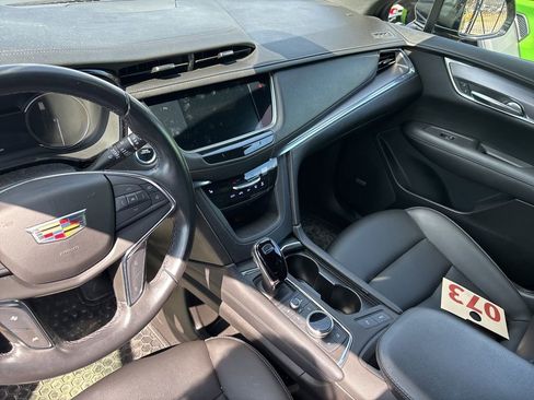 Used 2022 Cadillac XT5 Luxury image 8