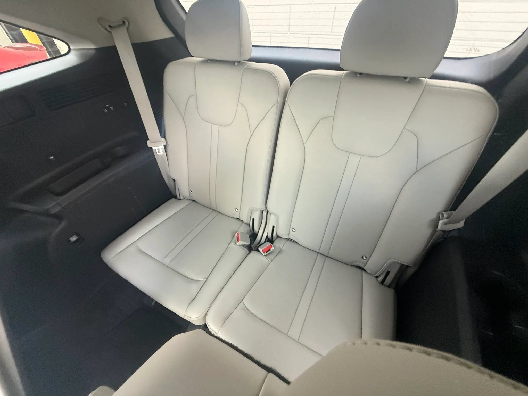 Used 2025 Kia Sorento SX AWD/4WD image 30