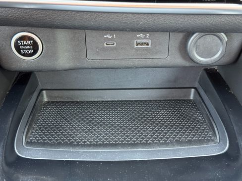 Used 2021 Nissan Rogue SL FWD image 25