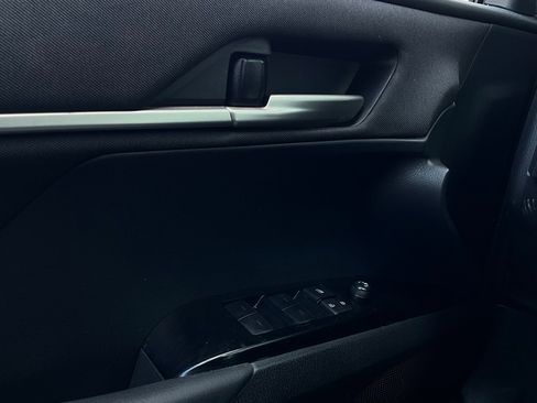 Used 2025 Toyota Camry LE image 19