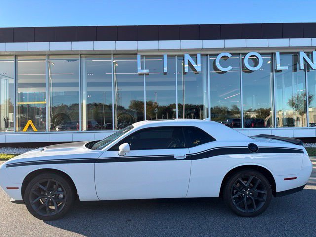 Used 2023 Dodge Challenger SXT w/ Blacktop Package RWD image 2