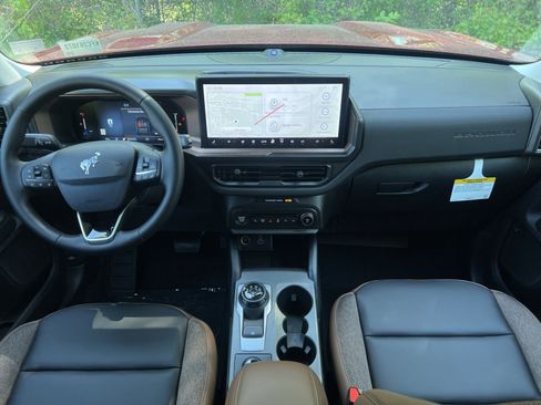 New 2026 Ford Bronco Sport Outer Banks AWD/4WD image 23