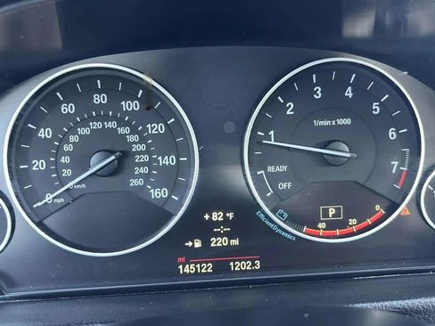 Used 2014 BMW 320i Sedan image 36