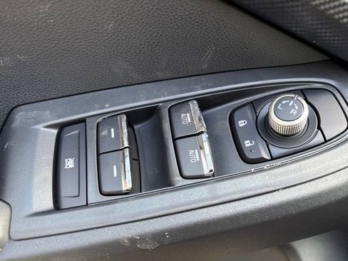 New 2026 Subaru Crosstrek 2.5i Limited image 8