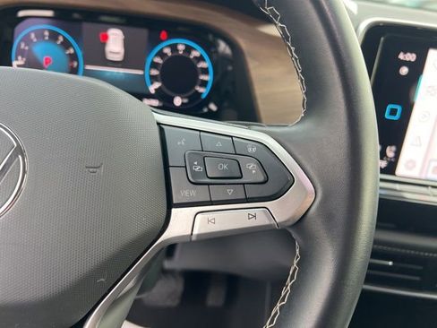 Used 2024 Volkswagen Atlas SE image 15