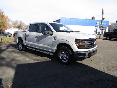 Used 2024 Ford F150 XLT image 10