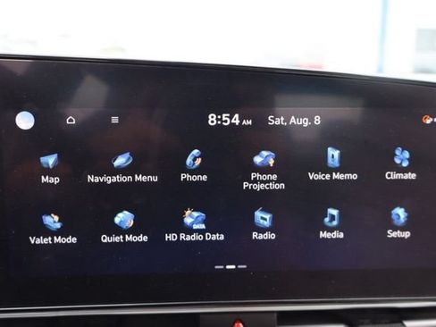 Used 2024 Hyundai Elantra Limited FWD image 22