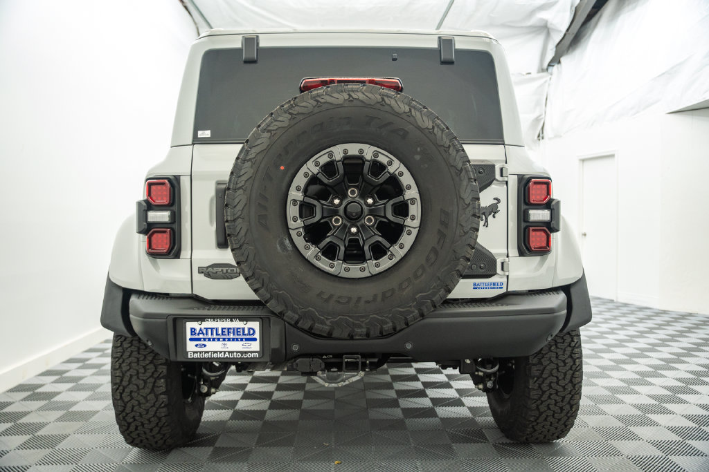 New 2026 Ford Bronco Raptor w/ Interior Carbon Fiber Pack AWD/4WD image 6