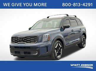 Used 2023 Kia Telluride S w/ S Sunroof Package 360° Tour
