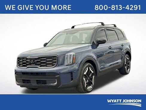 Used 2023 Kia Telluride S w/ S Sunroof Package image 1