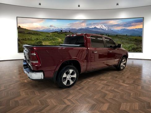 Used 2019 RAM 1500 Laramie AWD/4WD image 3