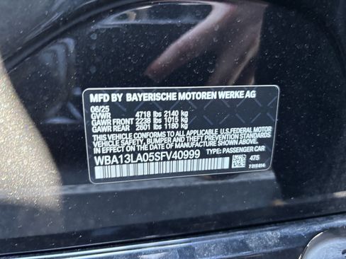 Certified 2025 BMW 330i Sedan RWD image 35