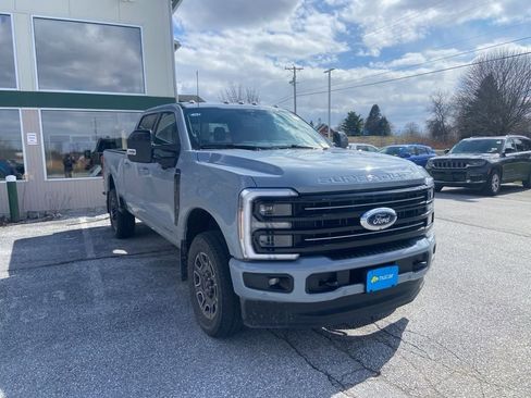 Used 2025 Ford F350 Platinum w/ FX4 Off-Road Package AWD/4WD image 1