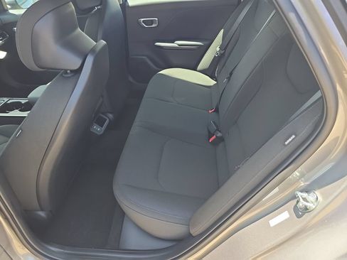 New 2026 Kia K4 FWD image 16
