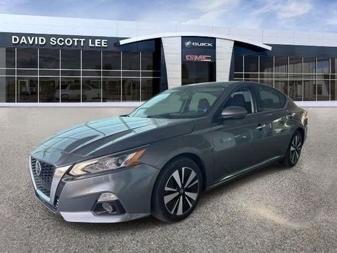 Used 2019 Nissan Altima 2.5 SV FWD image 4