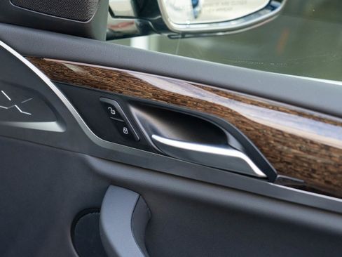 Used 2020 BMW X4 xDrive30i w/ Convenience Package image 32